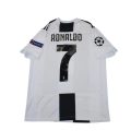 Juventus Home Retro Jersey 2018/19